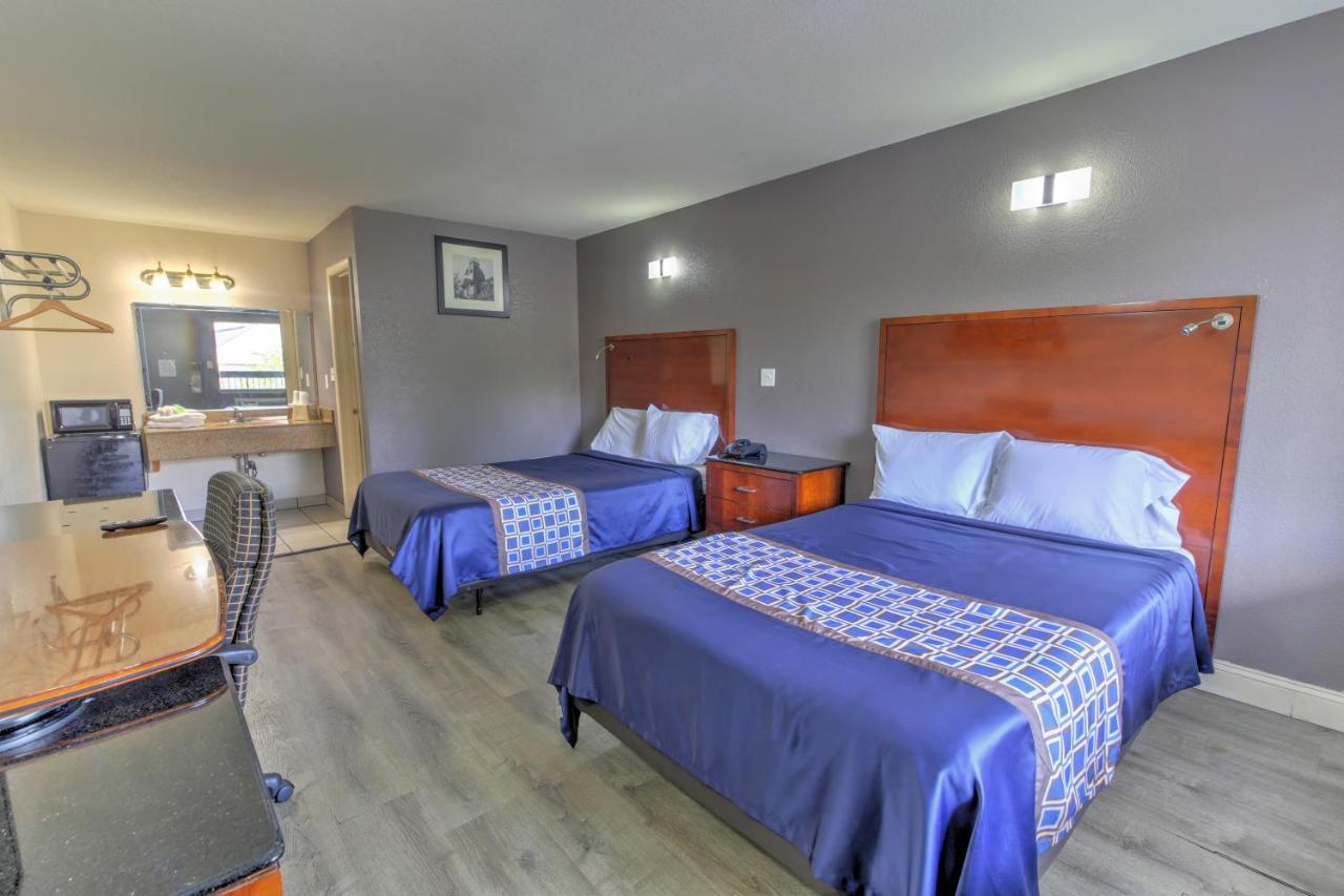 Budget Lodge Churchland Chesapeake Extérieur photo