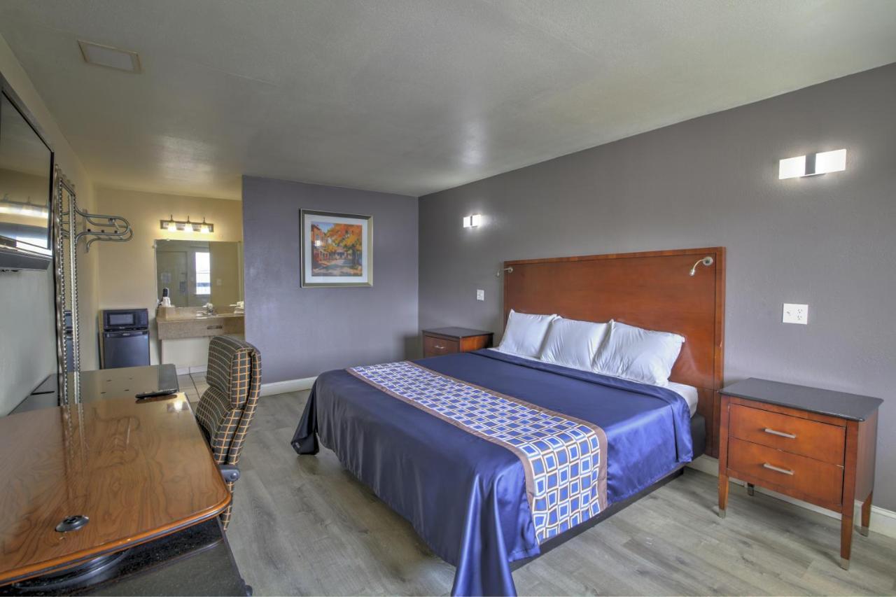 Budget Lodge Churchland Chesapeake Extérieur photo